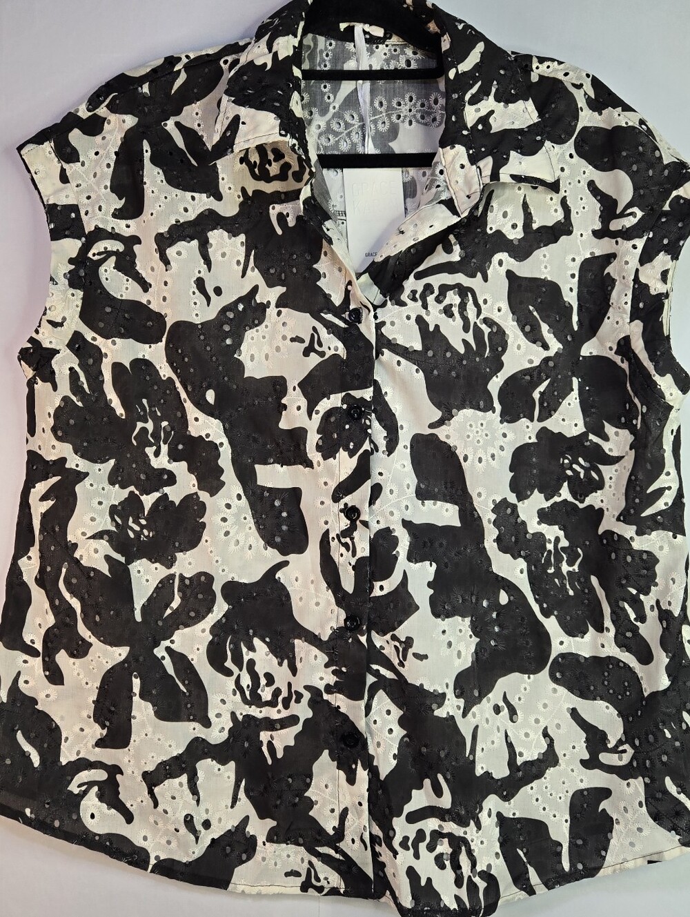 Grace Karin Women Size XL White Eyelet Cap Sleeve Button Front blouse NWT